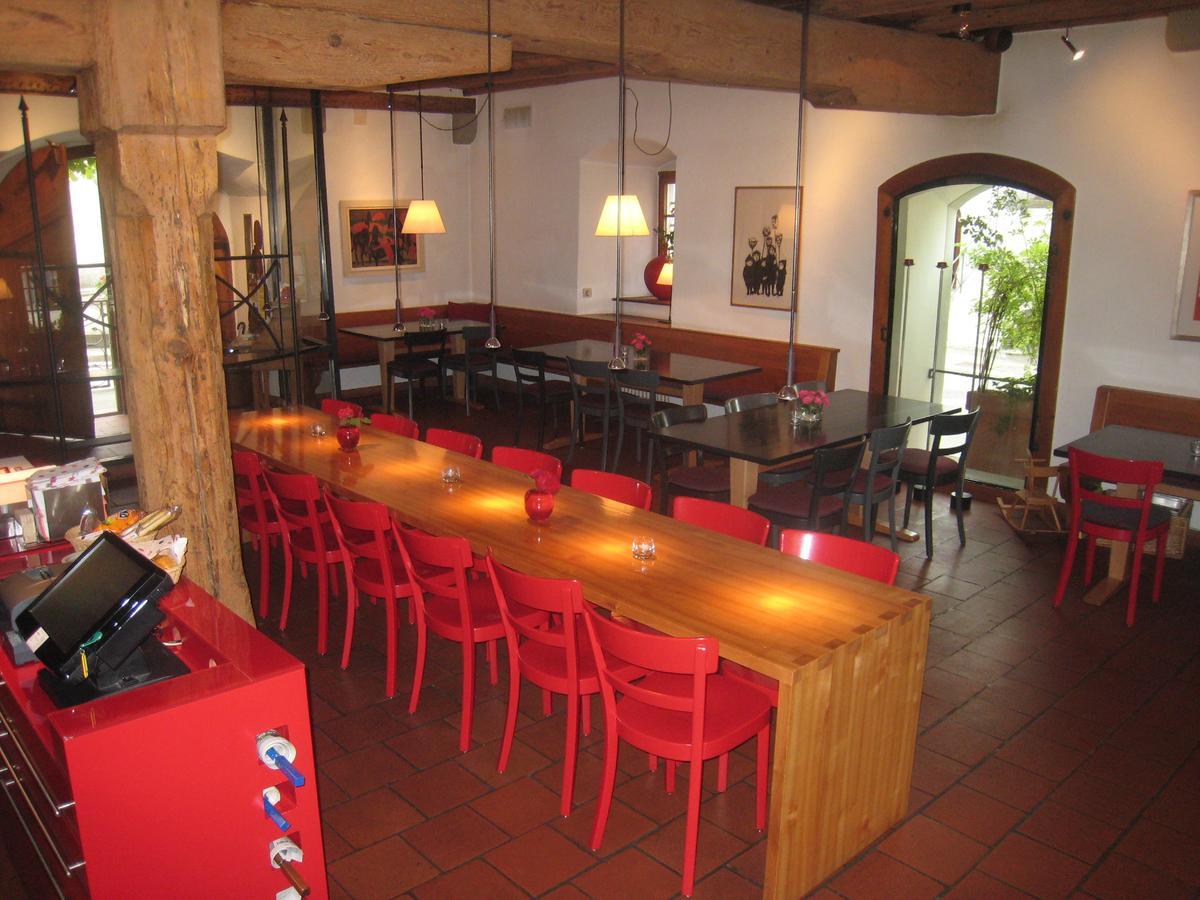 Gasthaus Zum Trauben Weinfelden Exterior photo